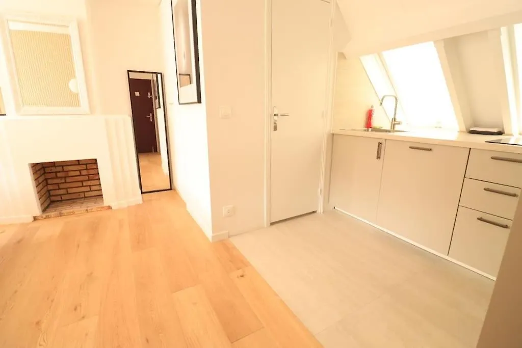 Studio 2Pers#Nation#Grande Terrace#Ac Paris 0*,  Fransa